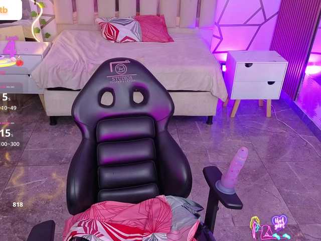 CASSE-TAY live cam on BongaCams