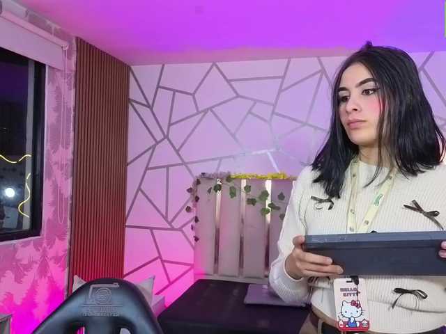 CASSE-TAY live cam