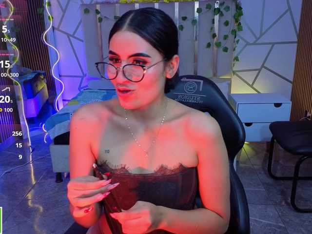CASSE-TAY live cam on BongaCams