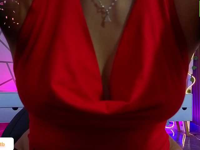 CASSE-TAY live cam on BongaCams