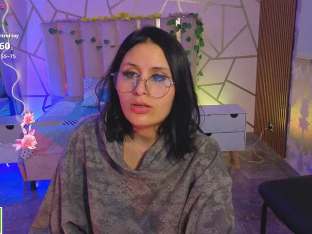 CASSE-TAY live cam on BongaCams