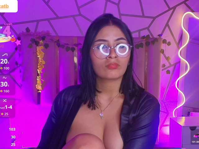 CASSE-TAY live cam on BongaCams