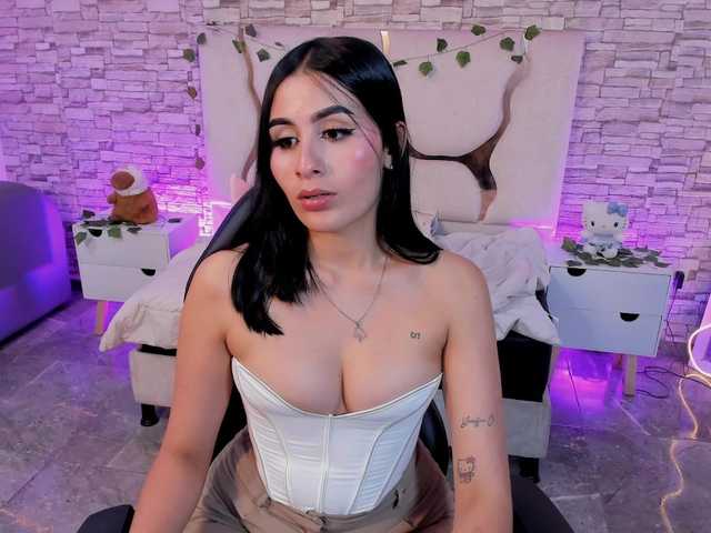 CASSE-TAY's BongaCams show and profile