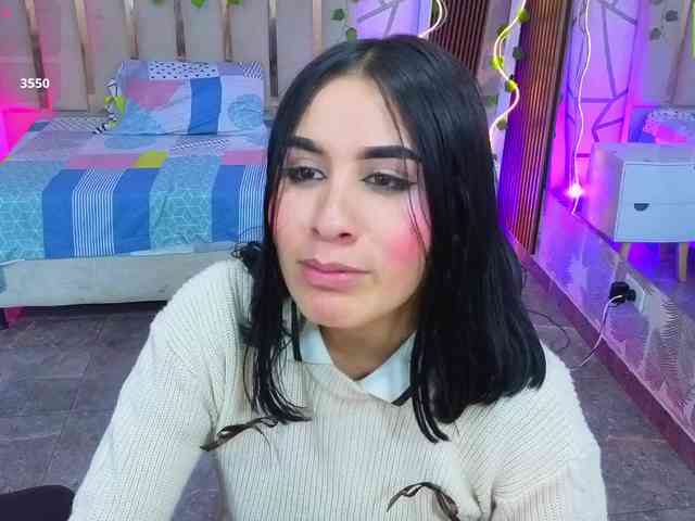 Modella: CASSE-TAY