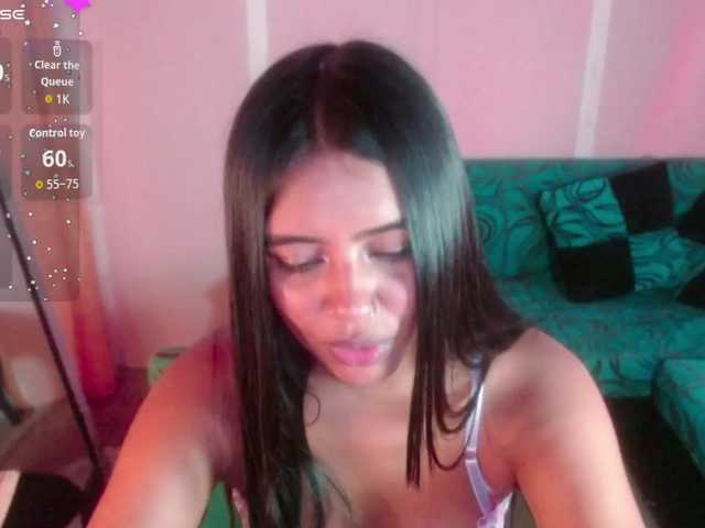 mar-18 live cam on BongaCams