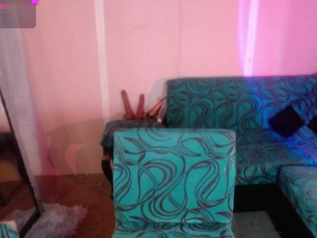 mar-18 live cam on BongaCams