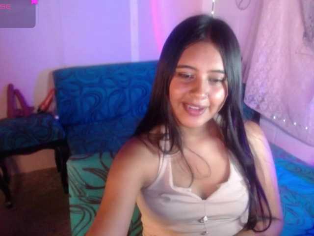 mar-18 live cam on BongaCams