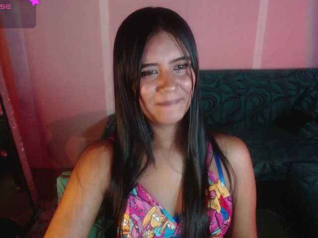mar-18 live webcam show