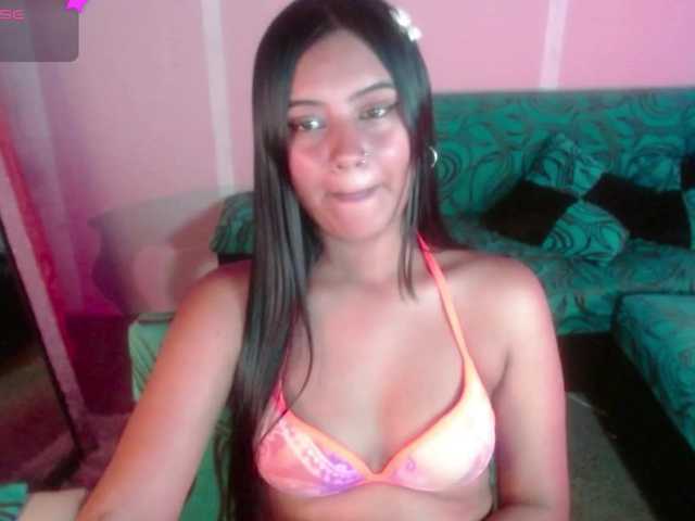 mar-18 live webcam show