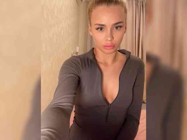 Barbiesweet webcam