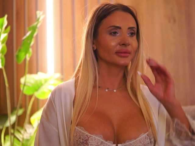 CelesteArden live cam on BongaCams