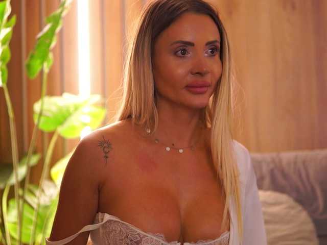 CelesteArden live cam on BongaCams