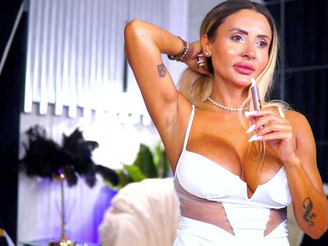 CelesteArden live webcam show