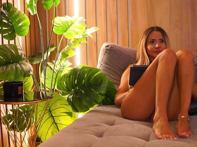 CelesteArden live cam on BongaCams