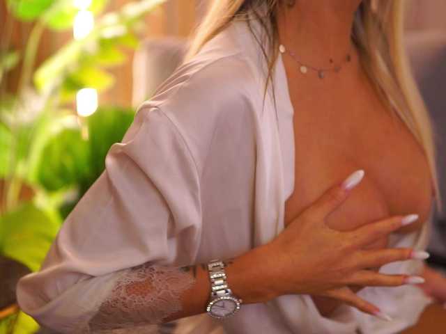 CelesteArden live cam on BongaCams