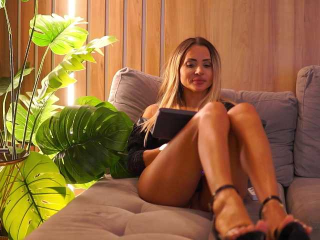 CelesteArden live cam on BongaCams