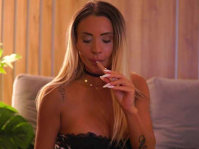 CelesteArden live cam on BongaCams