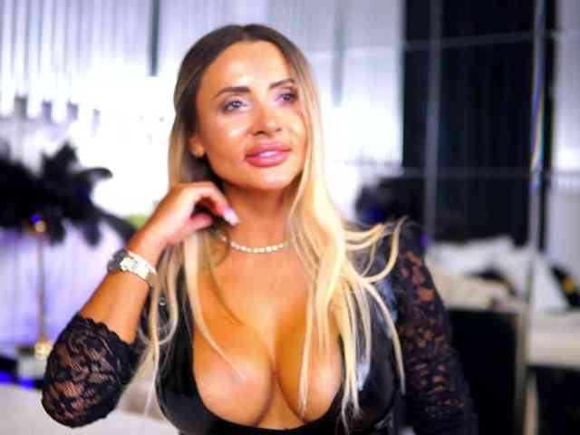 Model: CelesteArden