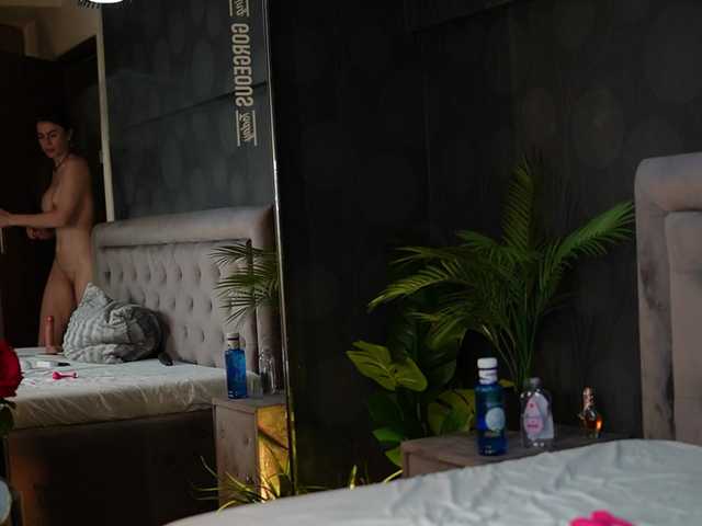 CelineHeaven live cam on BongaCams