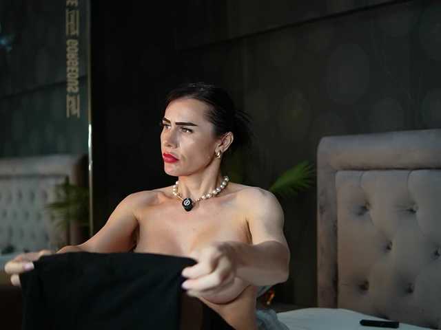 CelineHeaven live cam
