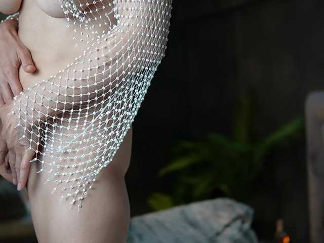 CelineHeaven live cam on BongaCams