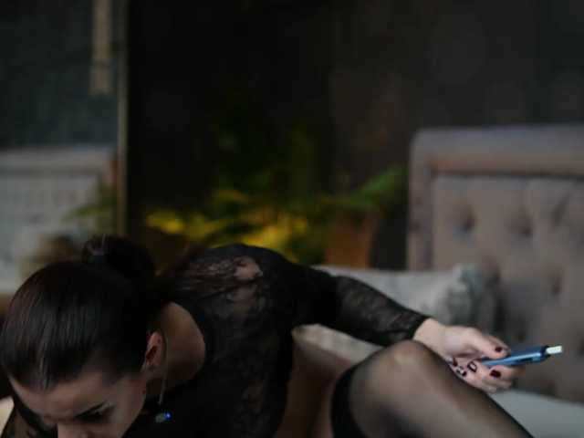 CelineHeaven live cam on BongaCams