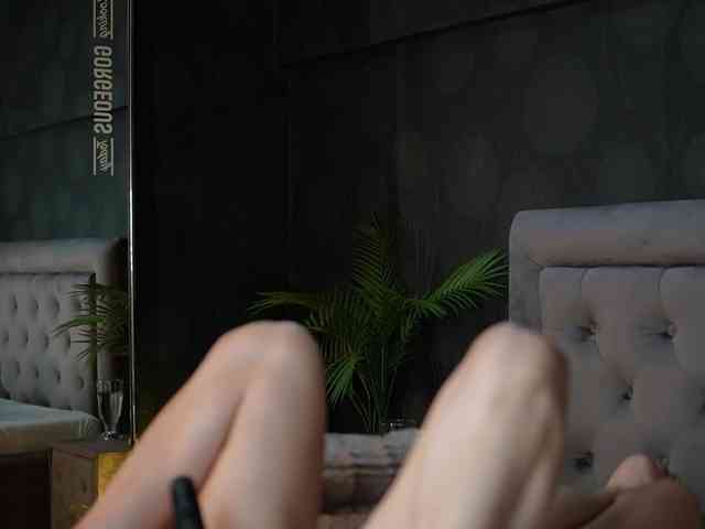 CelineHeaven webcam