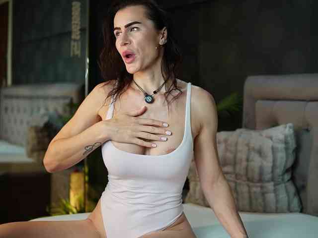 CelineHeaven webcam