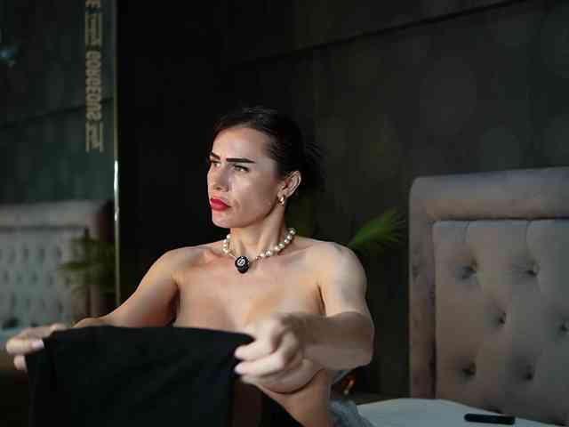 CelineHeaven webcam