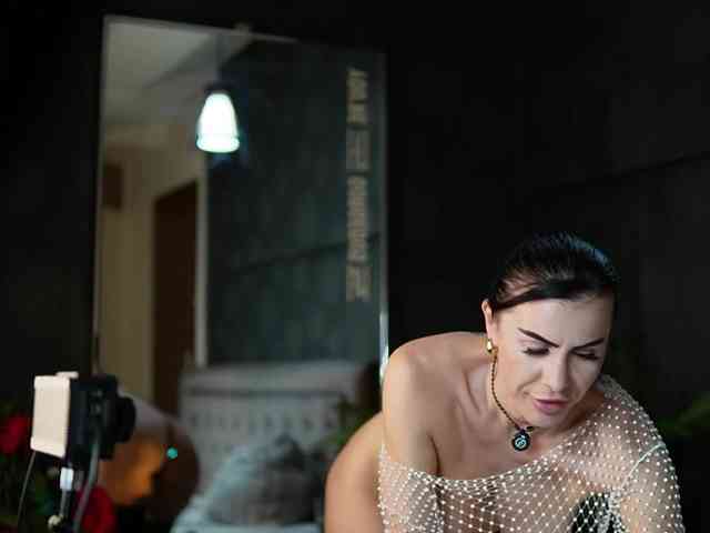 CelineHeaven webcam