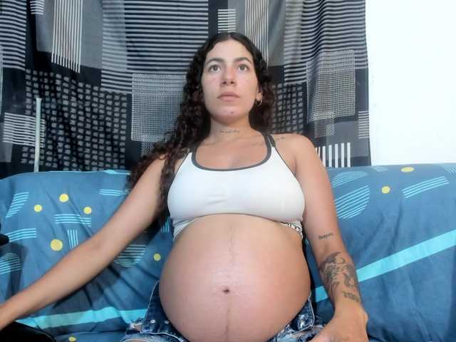 miaapons live cam on BongaCams