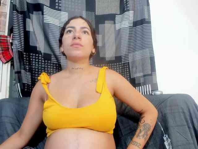 miaapons webcam