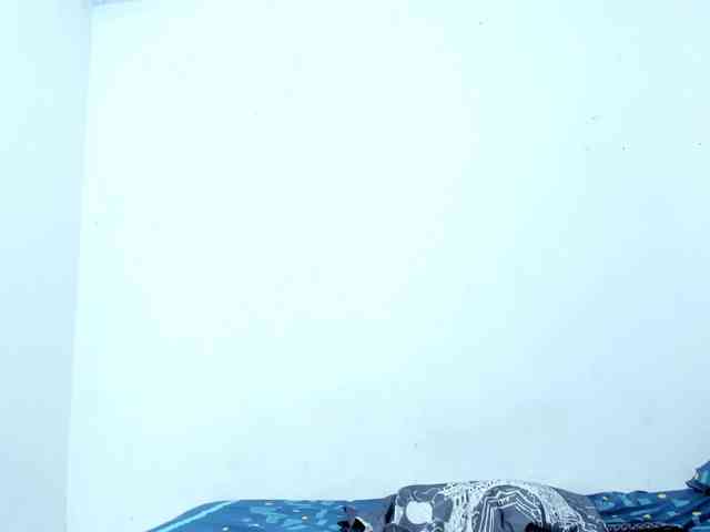 miaapons webcam
