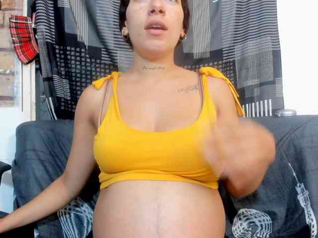 miaapons webcam