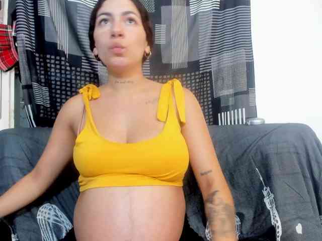 miaapons webcam