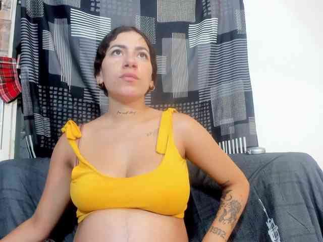 miaapons webcam