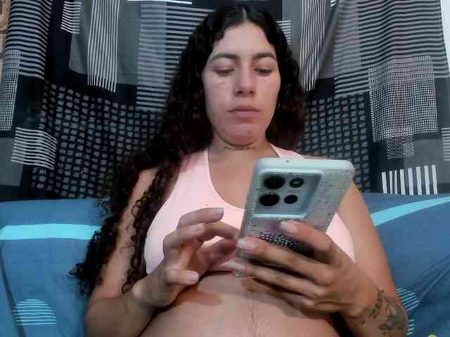 miaapons webcam