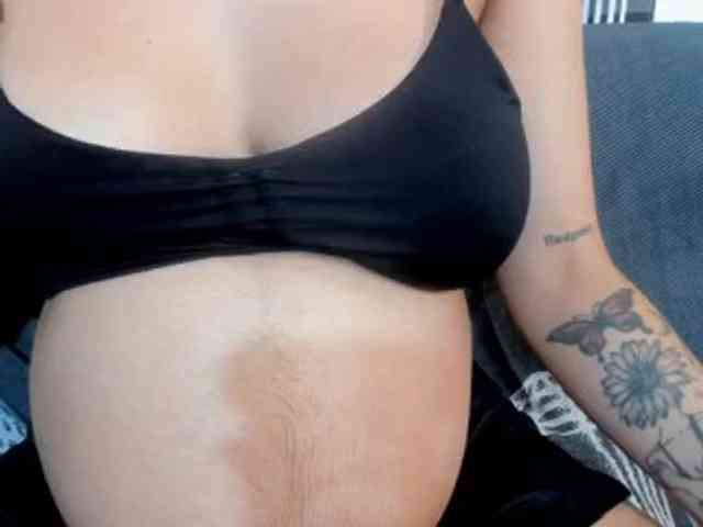 miaapons webcam