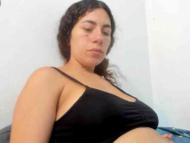 miaapons webcam