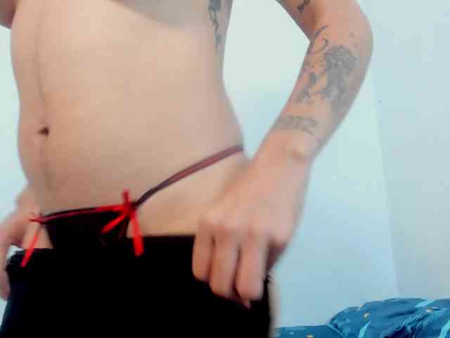 miaapons webcam