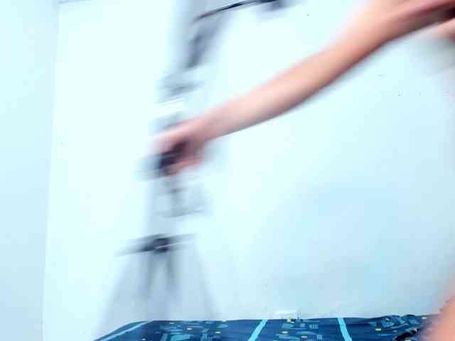 miaapons webcam