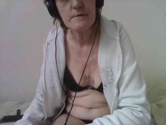 Issabela56 webcam