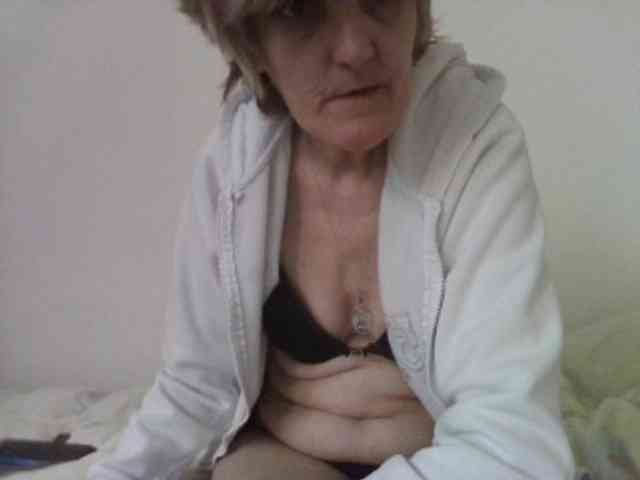 Issabela56 webcam