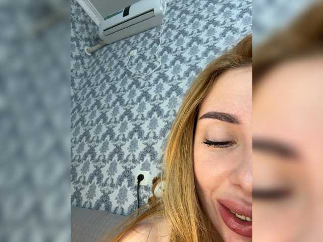 YourSweetheart777 live cam on BongaCams