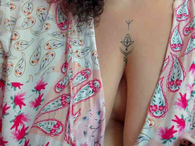BohoBabeLexy webcam