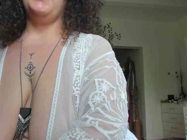 BohoBabeLexy webcam