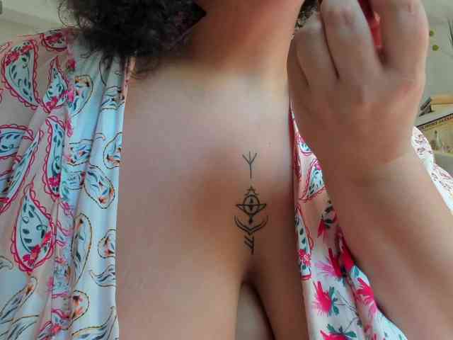 BohoBabeLexy webcam