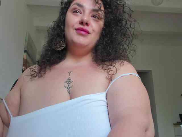 BohoBabeLexy webcam