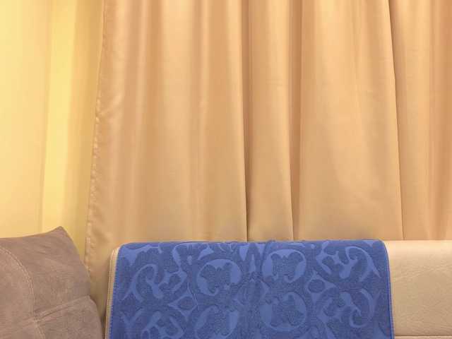 Onebigkiss live cam on BongaCams