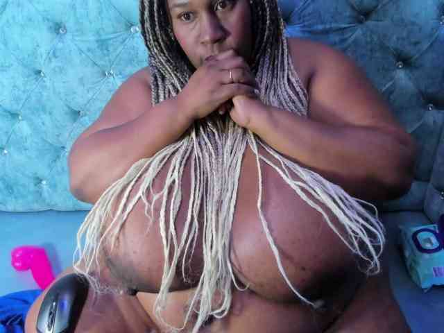 BloomBbw BloomBbw